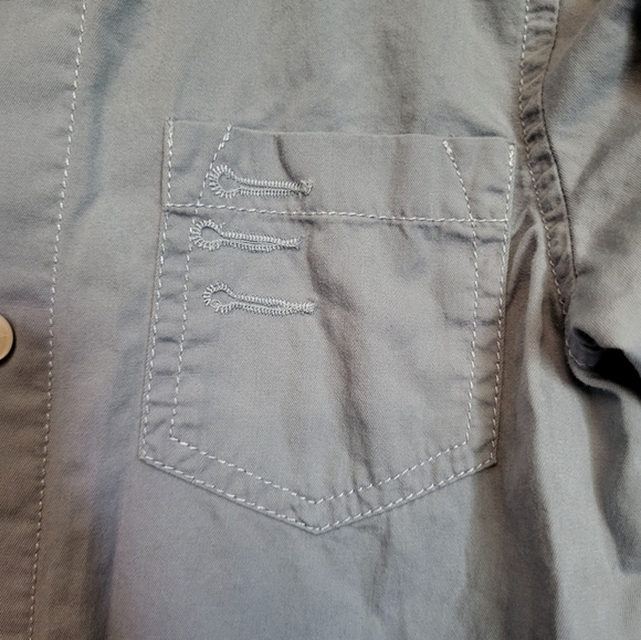 Diesel Boys Button Down Dress Shirt with Pocket Size 5 - Picture 6 of 8